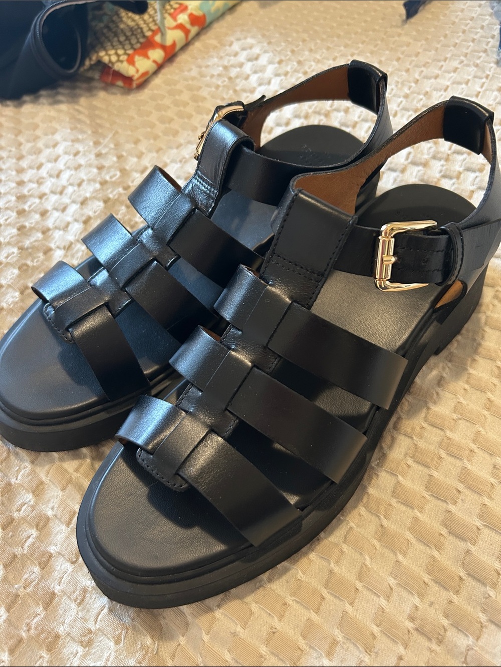 Sézane low Allie fisherman Sandals. 38